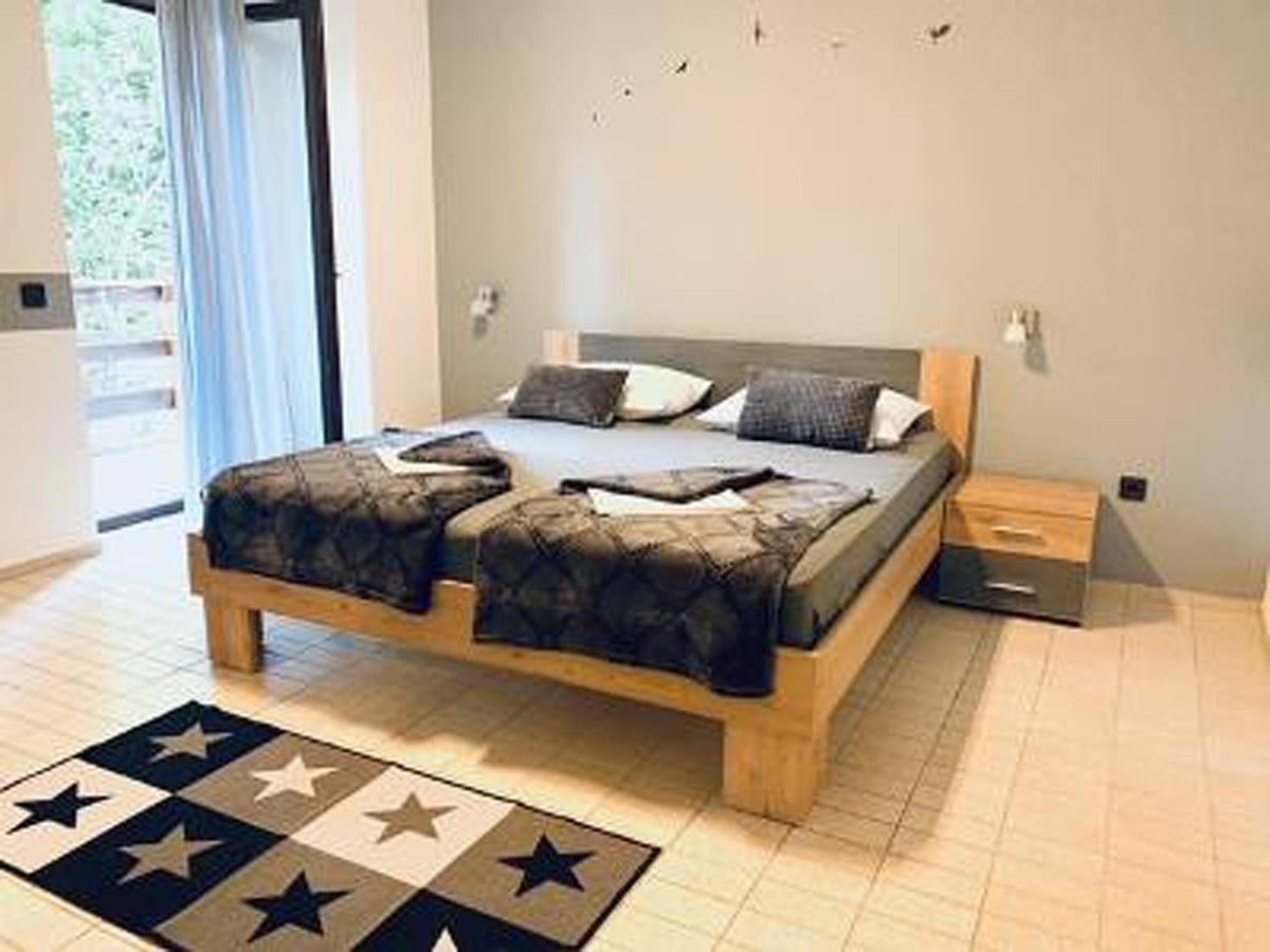 Apartments And Rooms By The Sea Starigrad, Paklenica - 6591 Zewnętrze zdjęcie
